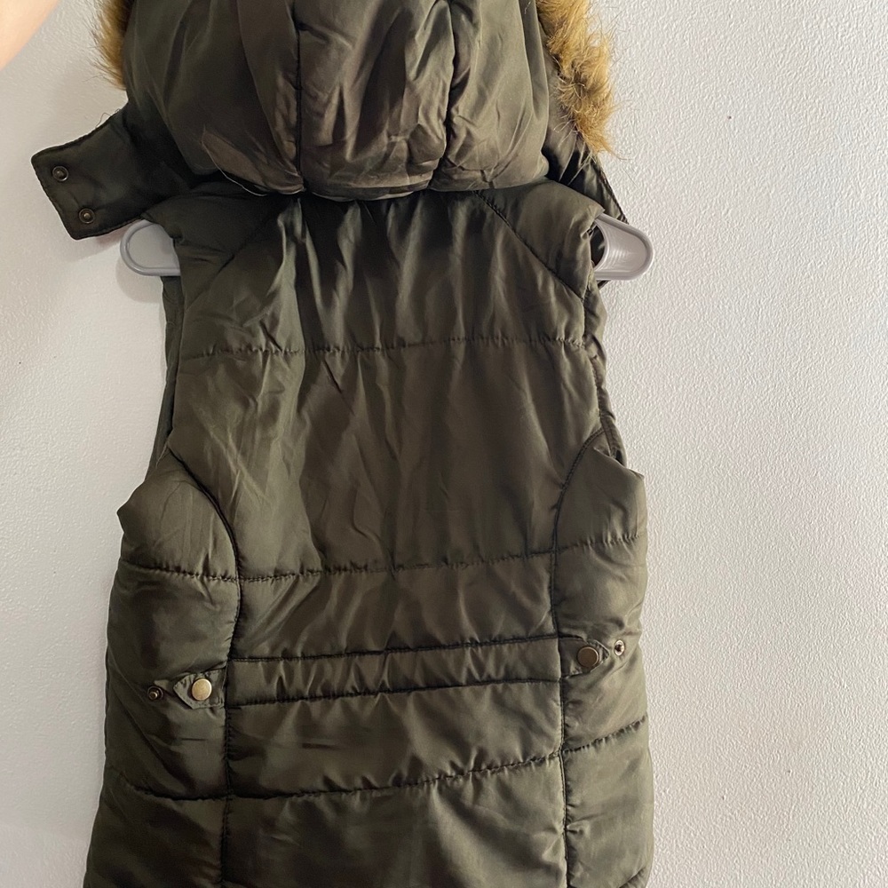 Bongo vest 💰 - Picture 2 of 4